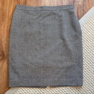 Vintage Burberrys Wool & Cashmere blend Herringbone Skirt Size 12 Made in France